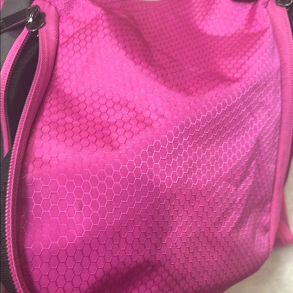 Easton Pink and Black Ball Bag - Picture 7 of 10